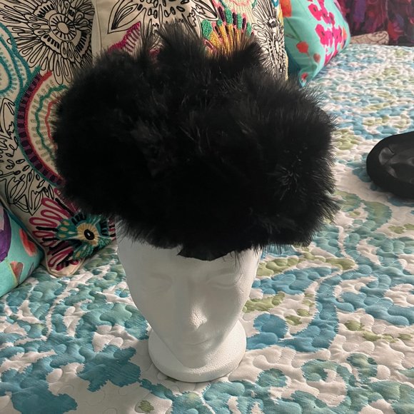Vintage Black Oversized Fascinator - Picture 1 of 4
